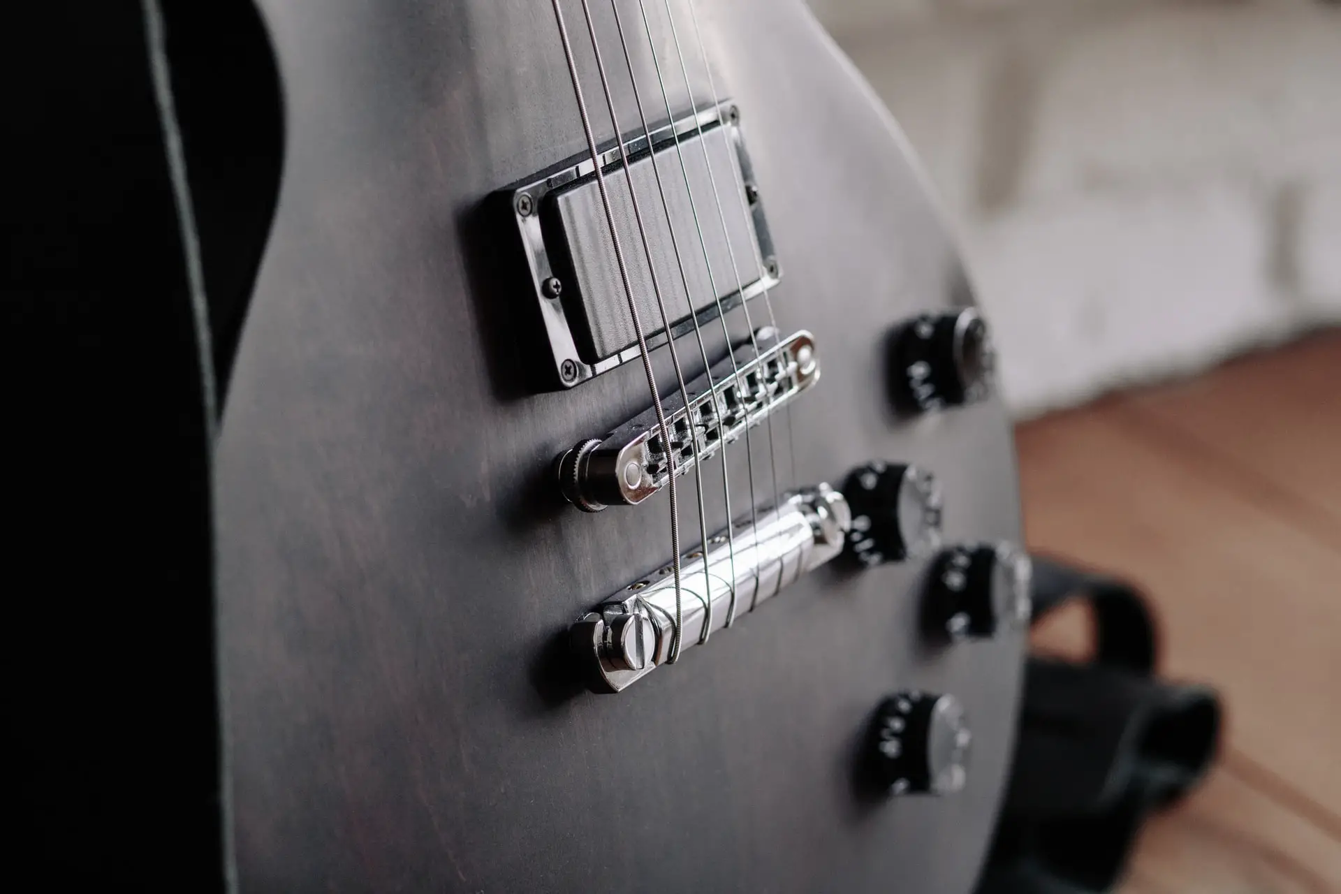 Are Guitar Pickups Universal & Interchangeable? (Size & Brand)