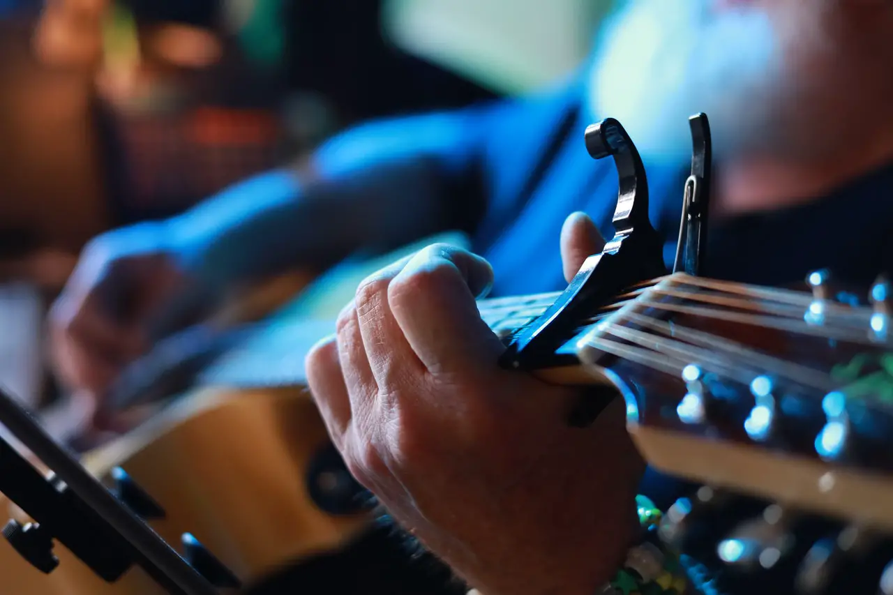 Tuning Guitar With Capo: How To & Should You Do It?