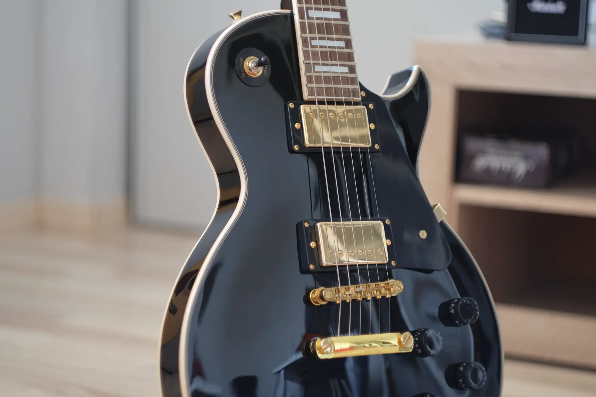 Veteran Review Of Gibson: Reliability, Value, Tone & Price